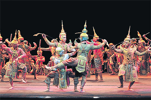 Pertunjukan Seni Drama-Tari Yang Barasal Dari Thailand